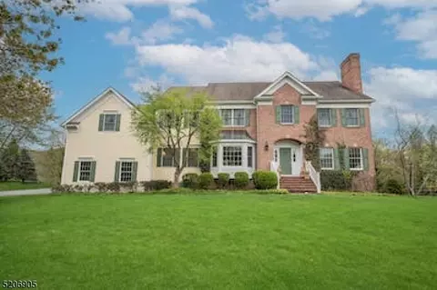 17 Brookside Dr, Peapack And Gladstone, NJ 07934