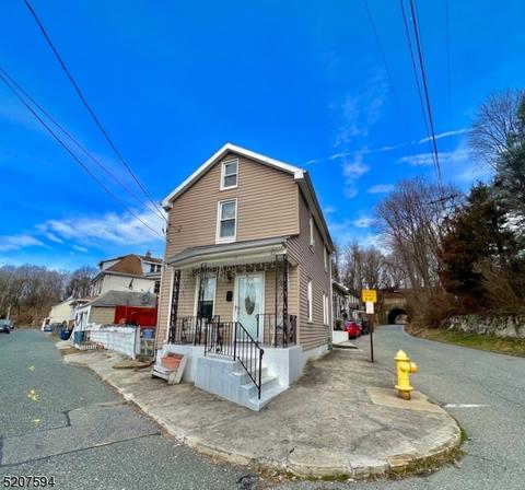 11 Limekiln Rd, Phillipsburg, NJ 08865