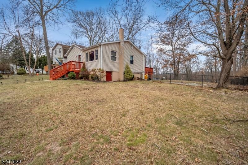 56 Rollins Trl, Hopatcong, NJ 07843 28 Photos MLS 3832257 Movoto