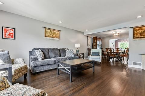 31 Garden Oval, Springfield, NJ 07081 photo 5