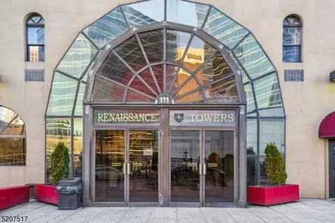 111 Mulberry St #2I, Newark, NJ 07102