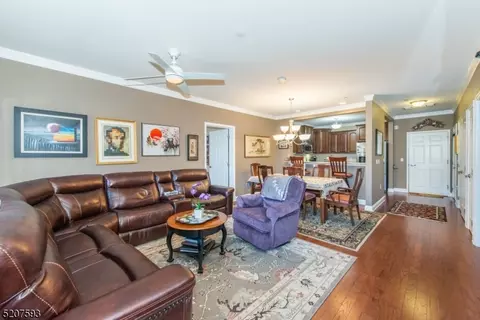 8215 Polk Dr, Wharton, NJ 07885