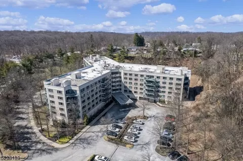609 W South Orange Ave #6D, South Orange, NJ 07079