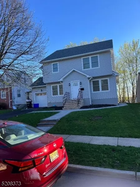 82 Rutherford Blvd, Clifton, NJ 07014