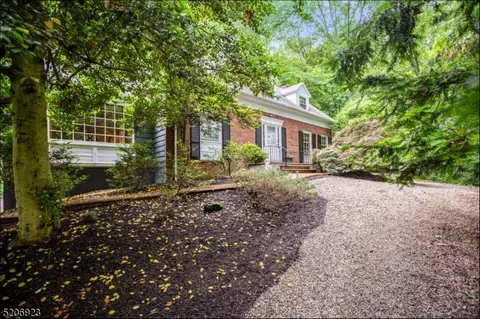 1200 Washington Ave, Township Of Washington, NJ 07676