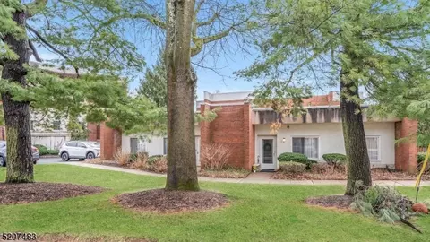 103 Park Ave #D1, Summit, NJ 07901