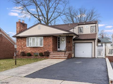 41 Hastings Ave, Nutley, NJ 07110