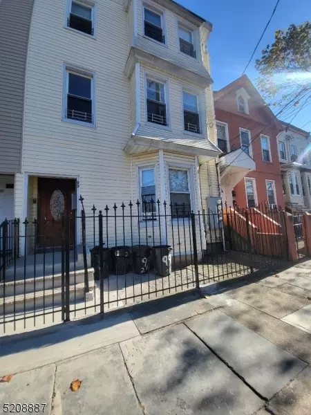 99 Wakeman Ave #3, Newark, NJ 07104