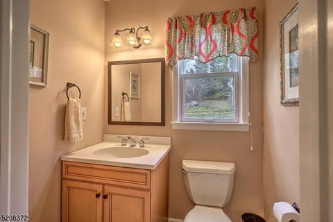 88 Mountain Ave, Mendham Boro, NJ 07945 photo 22