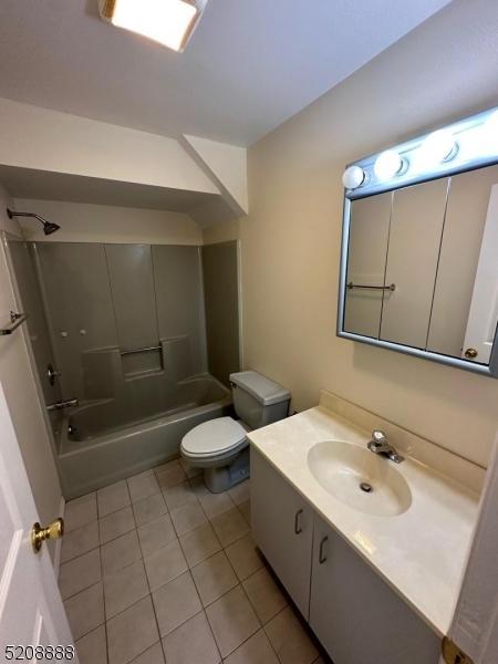 41 Fairmount Ave #7B, Hackensack, NJ 07601 photo 12
