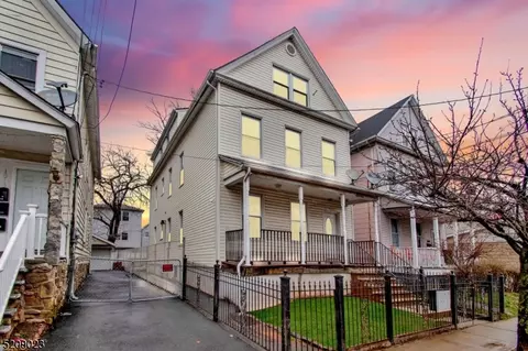 1011 Anna St, Elizabeth, NJ 07201