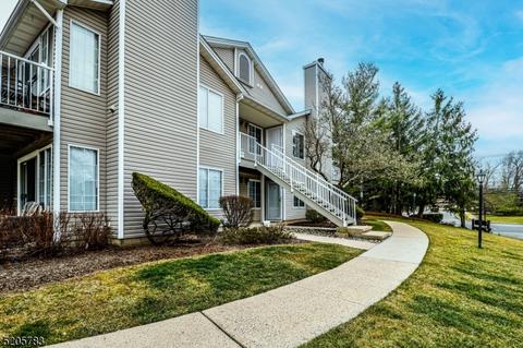33 Pine Ct, Bedminster, NJ 07921 photo 1