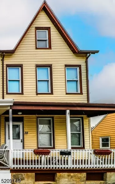 35 Wilson St, Phillipsburg, NJ 08865
