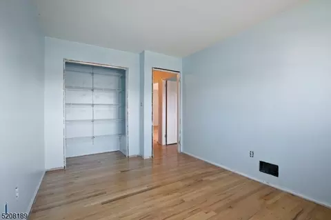 7 Shearn Dr, Middlesex, NJ 08846 photo 20