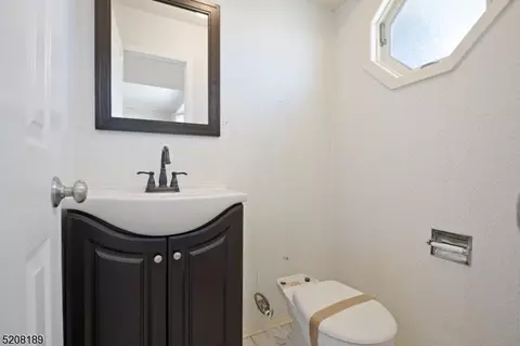 7 Shearn Dr, Middlesex, NJ 08846 photo 22