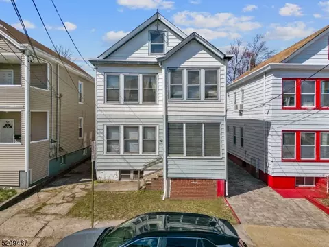 129 Buffalo, Paterson, NJ 07503
