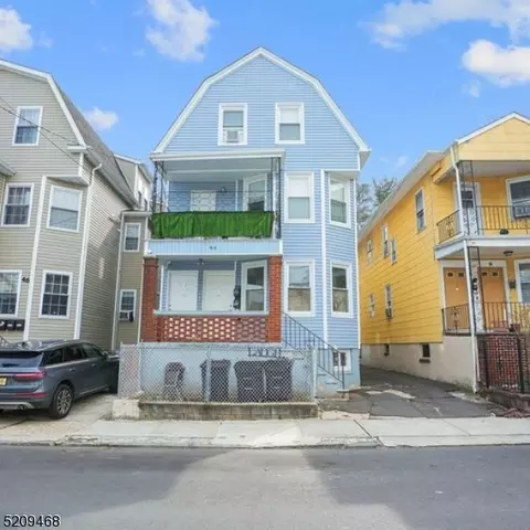 44 Halstead St, Kearny, NJ 07032