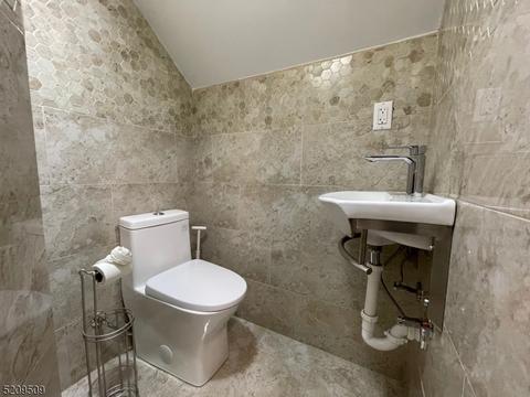 35 Oakdale Ave, Millburn, NJ 07041 photo 21