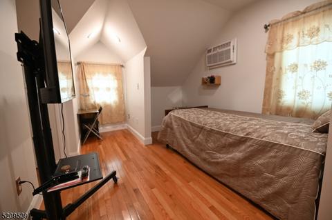 35 Oakdale Ave, Millburn, NJ 07041 photo 22