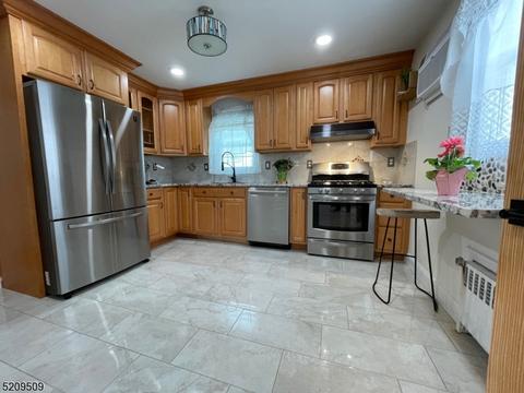 35 Oakdale Ave, Millburn, NJ 07041 photo 5