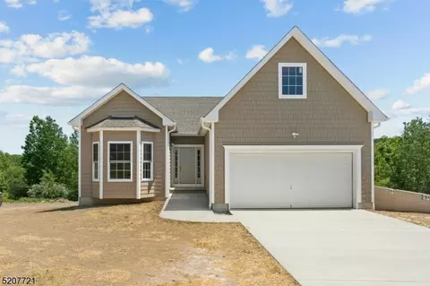 9 American Way, Wantage, NJ 07461