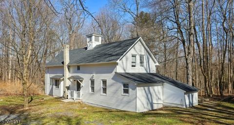 243 River Rd, Montague, NJ 07827