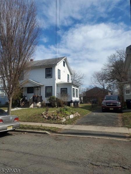 1047 W 6th St, Plainfield, NJ 07063