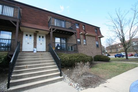 203 Westminster Pl, Flemington, NJ 08822