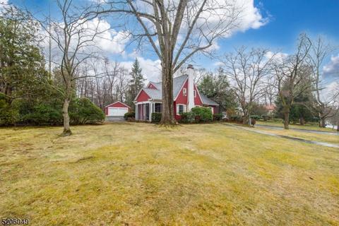 76 Beekman Rd, Summit, NJ 07901 photo 2