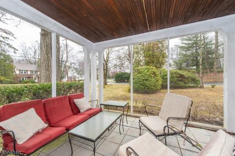 76 Beekman Rd, Summit, NJ 07901 photo 6