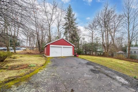 76 Beekman Rd, Summit, NJ 07901 photo 3