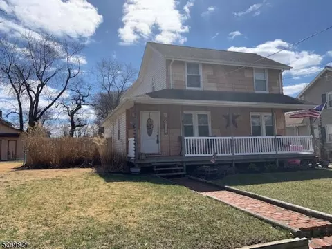 1309 Walnut St, South Plainfield, NJ 07080