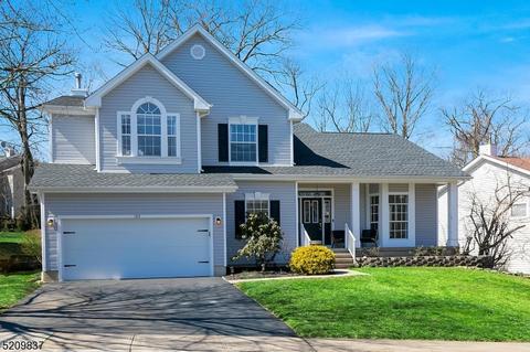 182 Smoke Rise Rd, Basking Ridge, NJ 07920