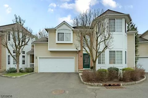 28 Schindler Ct, Chatham, NJ 07928