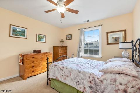 608 Drake Ave, Middlesex, NJ 08846 photo 21