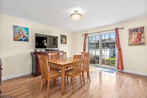 608 Drake Ave, Middlesex, NJ 08846 photo 6
