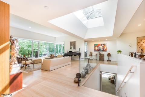 16 Tulip Ave, West Orange, NJ 07052