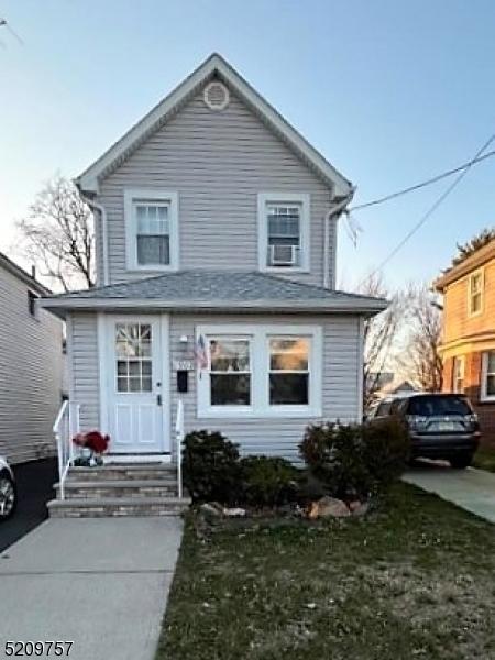 1902 Bond St, Rahway, NJ 07065