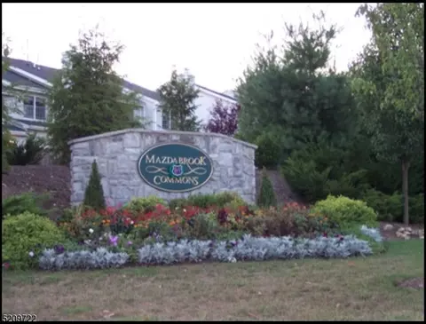 108 Emily Pl, Parsippany-troy Hills Twp, NJ 07054