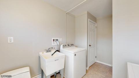 35 Young Dr, Stanhope, NJ 07874 photo 21