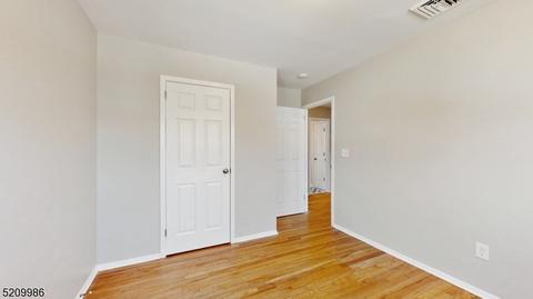 35 Young Dr, Stanhope, NJ 07874 photo 12