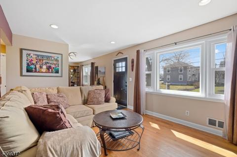 36 Miele Pl, Summit, NJ 07901 photo 7