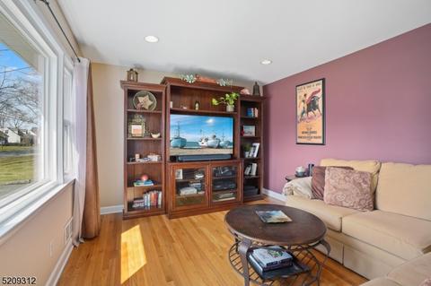 36 Miele Pl, Summit, NJ 07901 photo 4