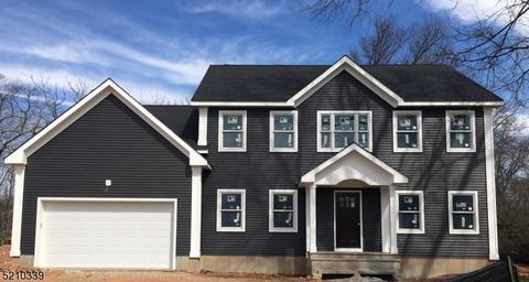 59 Warrenville Rd, Middlesex, NJ 08846