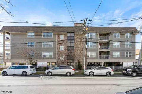 594-596 Jefferson Ave #102, Elizabeth, NJ 07201