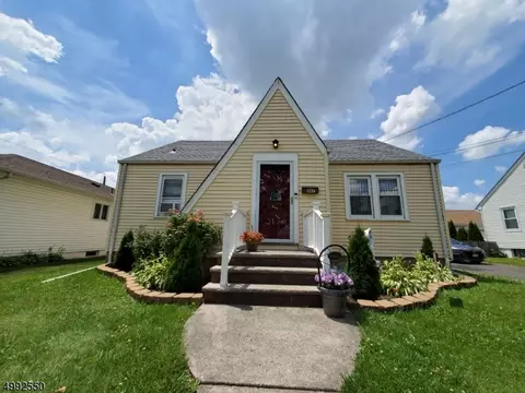 307 Thompson Ave, Bound Brook, NJ 08805