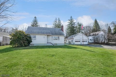 13 Center Grove Rd, Randolph, NJ 07869