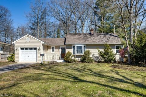 369 Elm Ave, Rahway, NJ 07065