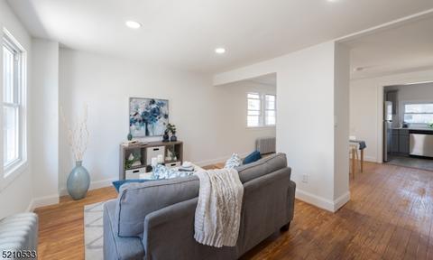 466 Flagg St, Orange, NJ 07050