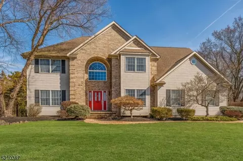 48 Franklin Dr, Montgomery, NJ 08502